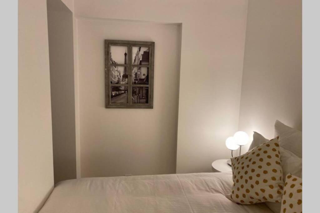 Stylist And Cosy Appartement In Montparnasse Paris Bagian luar foto