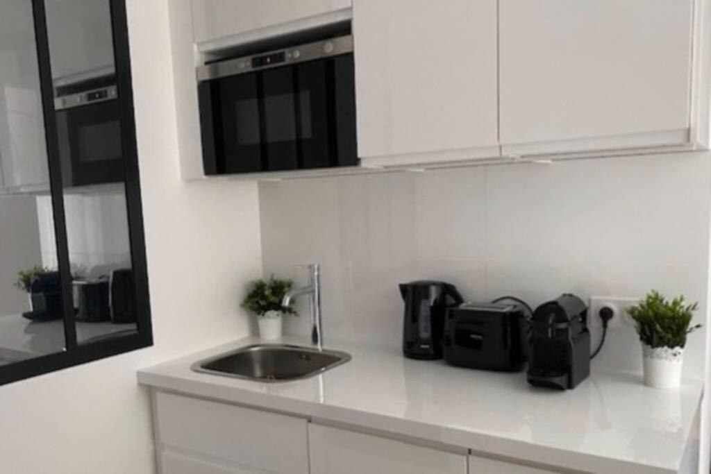 Stylist And Cosy Appartement In Montparnasse Paris Bagian luar foto