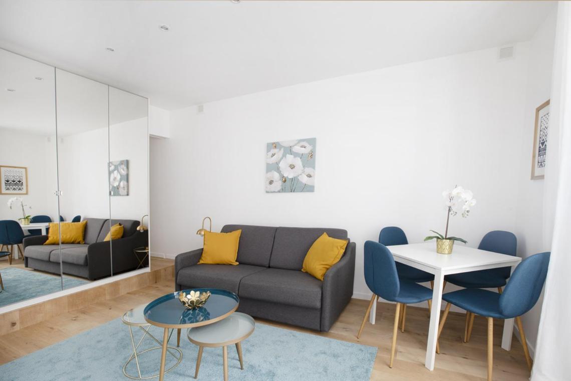 Stylist And Cosy Appartement In Montparnasse Paris Bagian luar foto